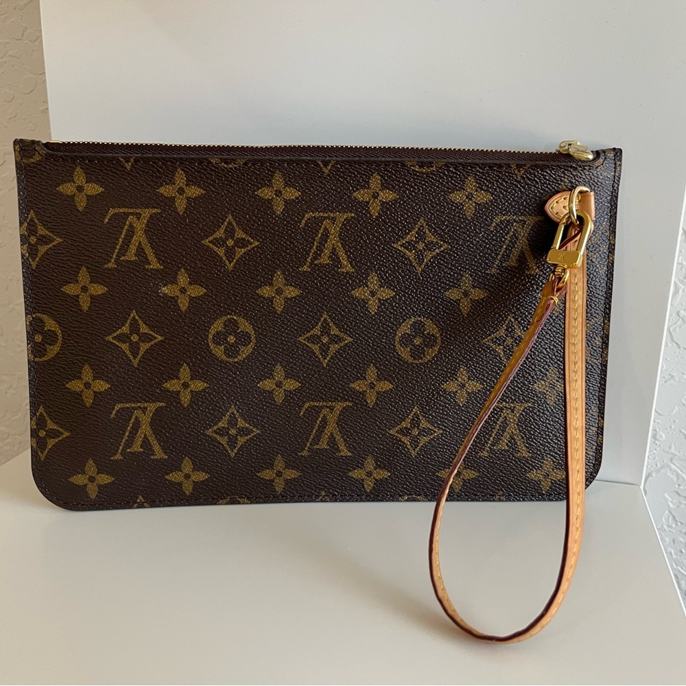 Authentic Louis Vuitton Tan and Brown Striped Interior